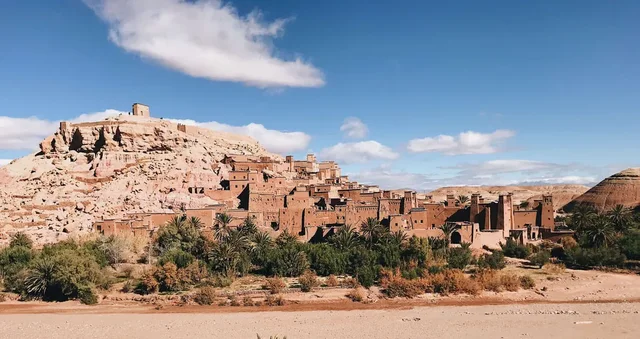 Aït Ben Haddou et Ouarzazate avec déjeuner